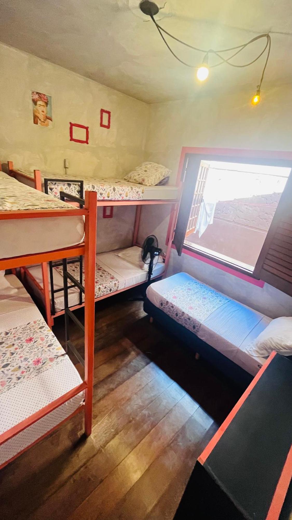 Hostel Lares Брумадиньо Екстериор снимка